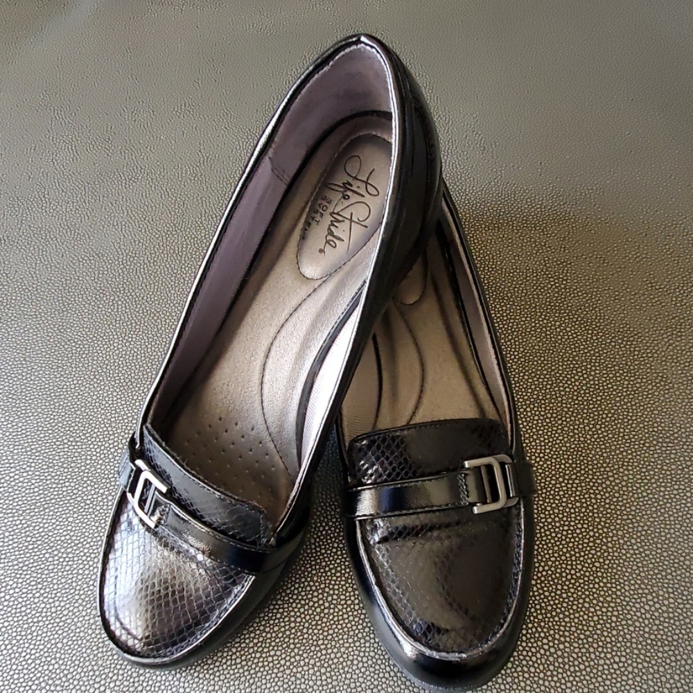 Life Stride Loafers